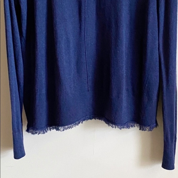 Chelsea & Theodore Raw Hem Blue Size M - Picture 3 of 5